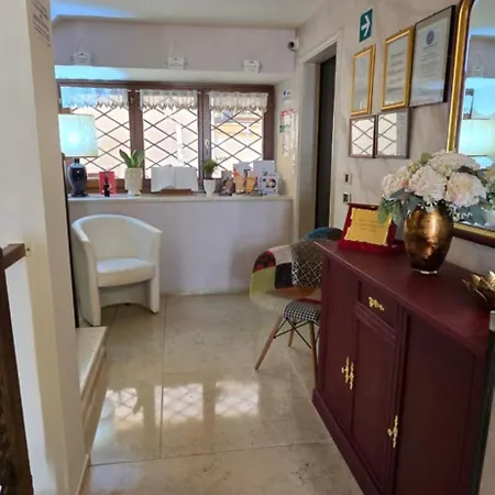 Bed & Breakfast Relais Ponte Pietra 4*