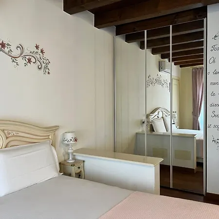 住宿加早餐酒店 佩雅托桥莱亚斯住宿加早餐旅馆 维罗纳