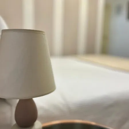 Oda ve Kahvaltı Relais Ponte Pietra 2*