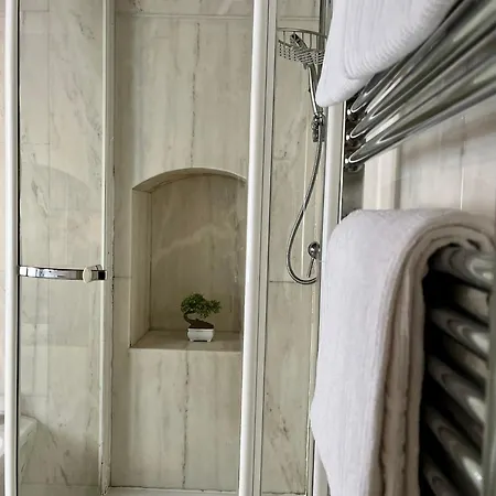 Relais Ponte Pietra Bed & Breakfast 4*