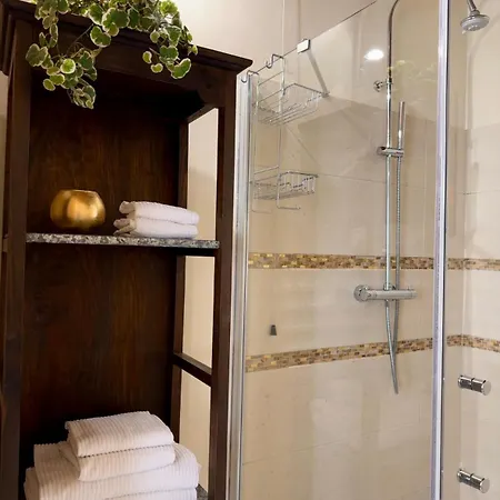 Relais Ponte Pietra 4*