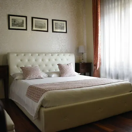 Relais Ponte Pietra ベッド・アンド・ブレックファスト