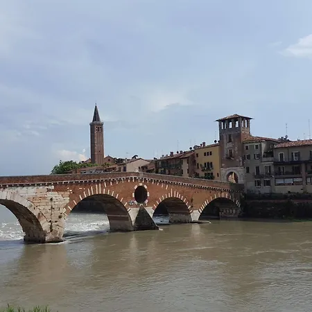 Bed & Breakfast Relais Ponte Pietra Verona