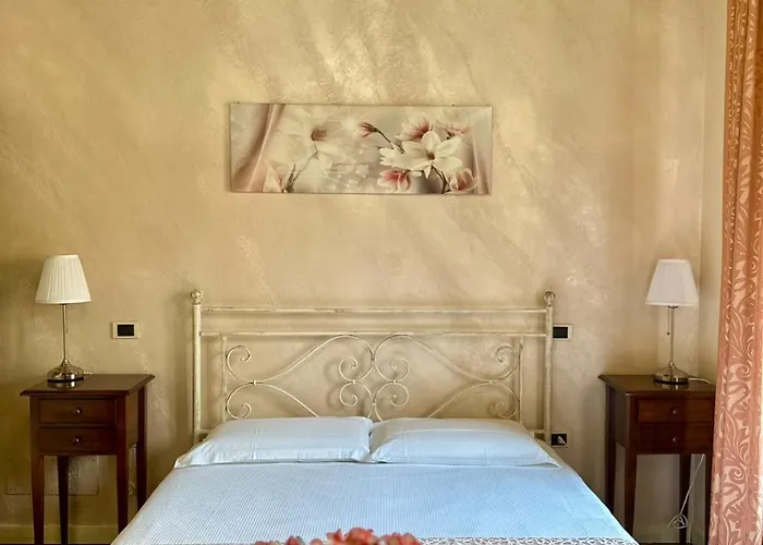 فندق مبيت وإفطار Relais Ponte Pietra فيرونا