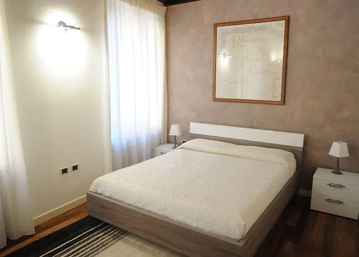 فندق مبيت وإفطار Relais Ponte Pietra 4*