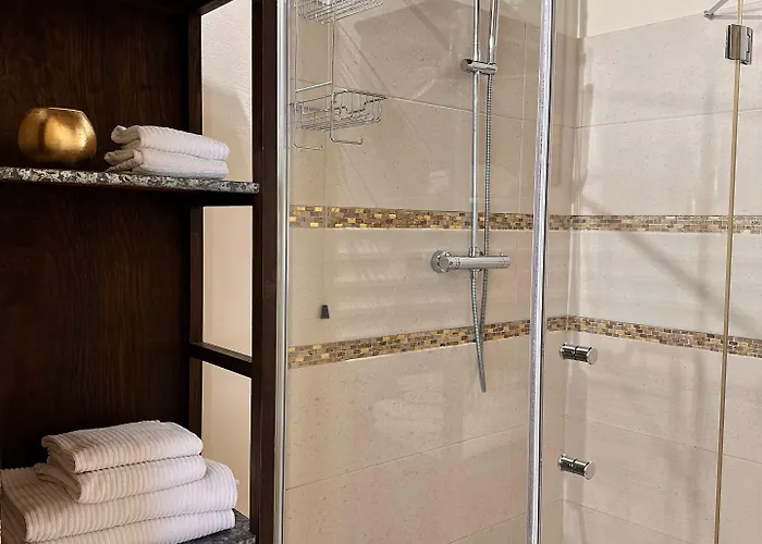 Relais Ponte Pietra 4* فيرونا