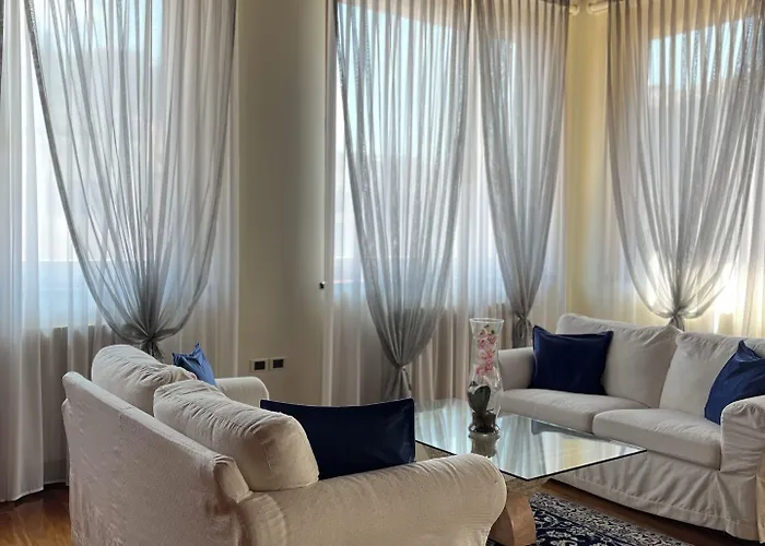 فندق مبيت وإفطار Relais Ponte Pietra فيرونا