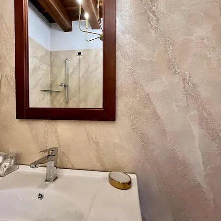 Relais Ponte Pietra Bed & Breakfast 2*