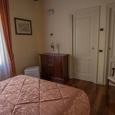 Relais Ponte Pietra 2*