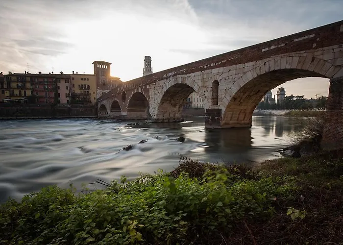 Bed & Breakfast Relais Ponte Pietra 4*