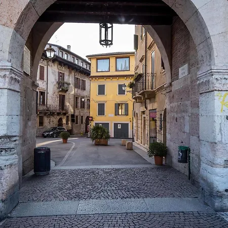 ベッド・アンド・ブレックファスト Relais Ponte Pietra ヴェローナ